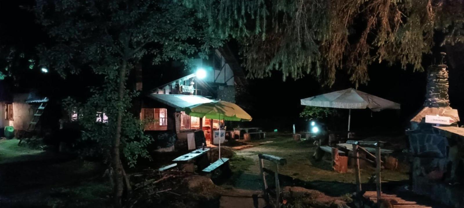 Хижа Ловна В Рила Panichishte Bagian luar foto